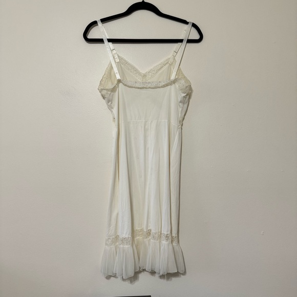 Vintage White Lace Pleated Trim Slip Dress - Picture 5 of 8